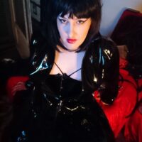 Cherche dominatrice à Paris