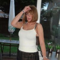 femme mure Paris 
